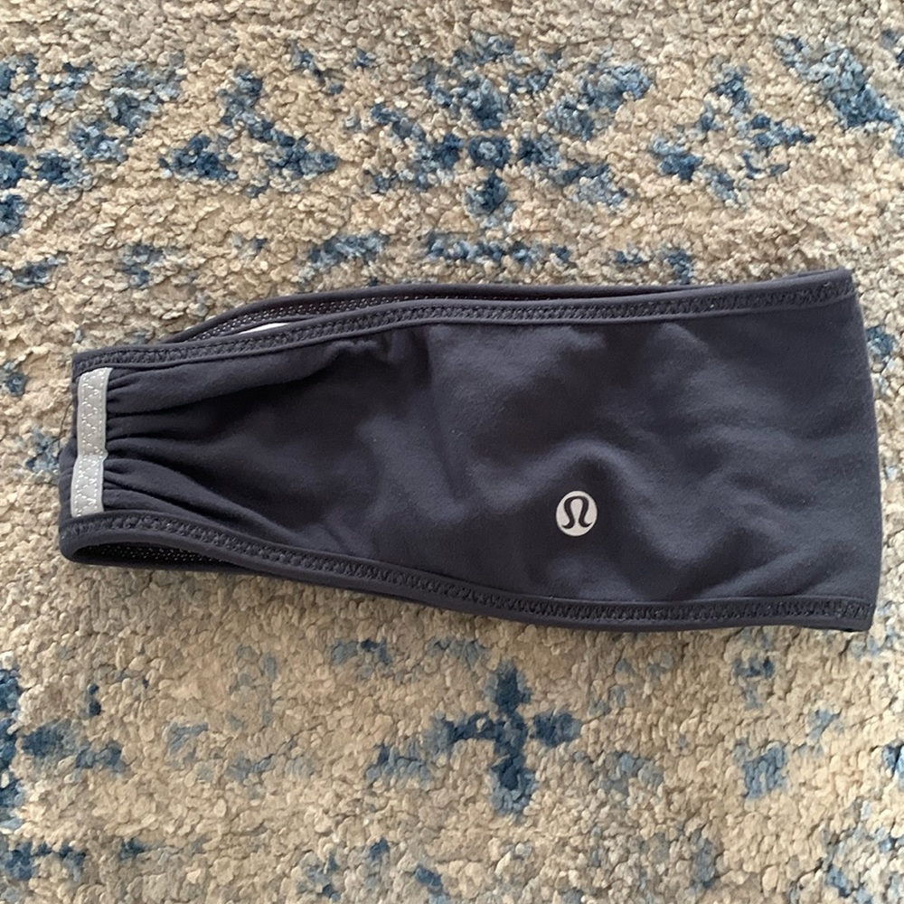 Lululemon reversible cold weather headband